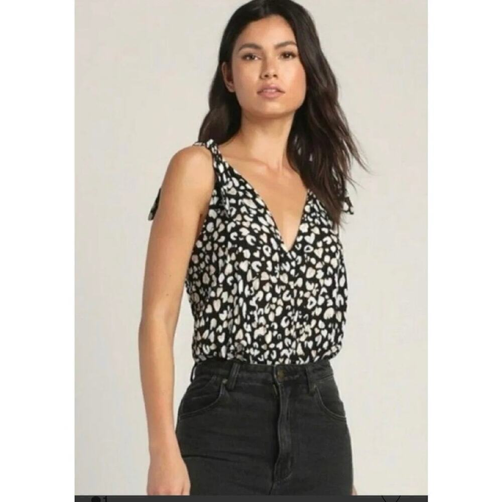 FREE PEOPLE INTIMATELY Bare It All V Neck Cowl Back Heart Print Black Combo sm